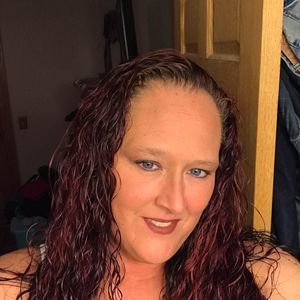 Meet your Posher, Stella